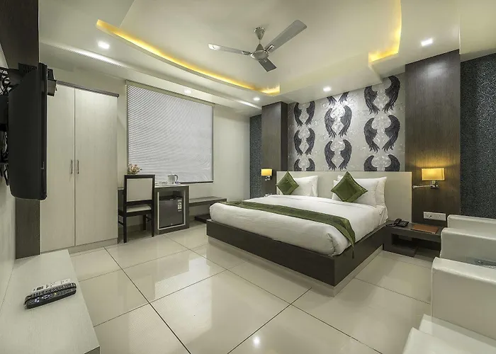 Treebo Signature Inn Malviya Nagar Jaipur